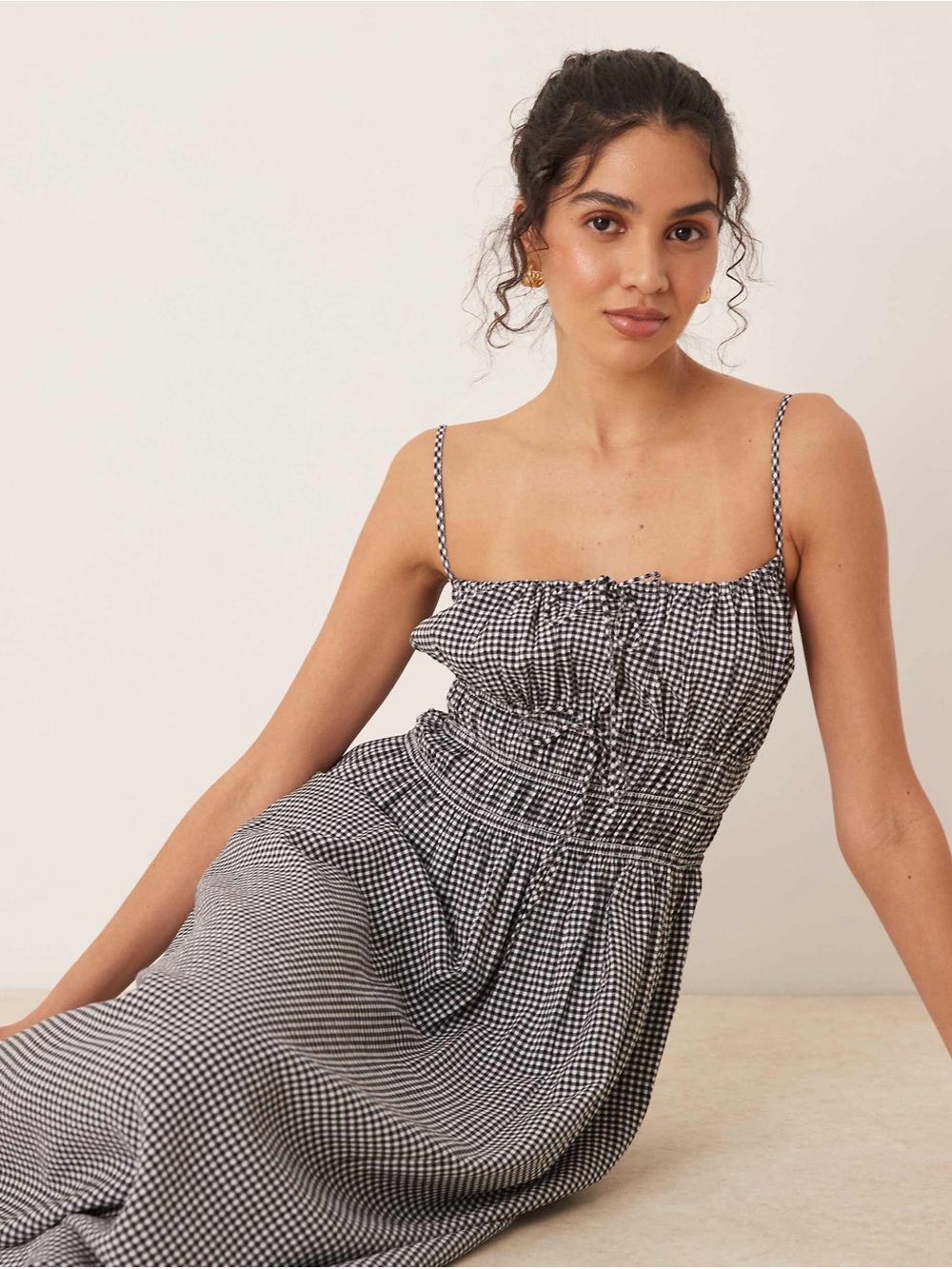 EUCAbercrombie & Fitch Black and White Gingham Maxi Dress - Picture 4 of 10